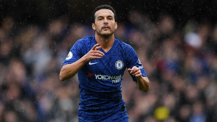 LONDON, ENGLAND - MARCH 08: Pedro of Chelsea celebrates after scoring his teams second goal during the Premier League match between Chelsea FC and Everton FC at Stamford Bridge on March 08, 2020 in London, United Kingdom. (Photo by Shaun Botterill/Getty Images)