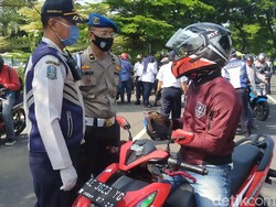 Pakar Epidemiologi Sebut Masa Inkubasi Pasien Jadi Alasan PSBB Surabaya Diperpanjang