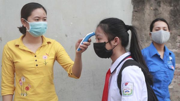 Potret Anak-anak di Vietnam yang Kembali Bersekolah