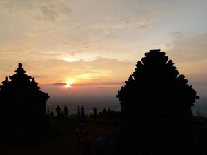 Viral Wanita Hindu Tak Diizinkan Berdoa di Candi Ijo, Ini Penjelasan BPK