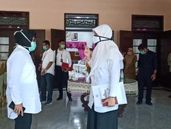 Wakil Ketua DPRD Kota Surabaya Minta Protokol COVID-19 Diperketat