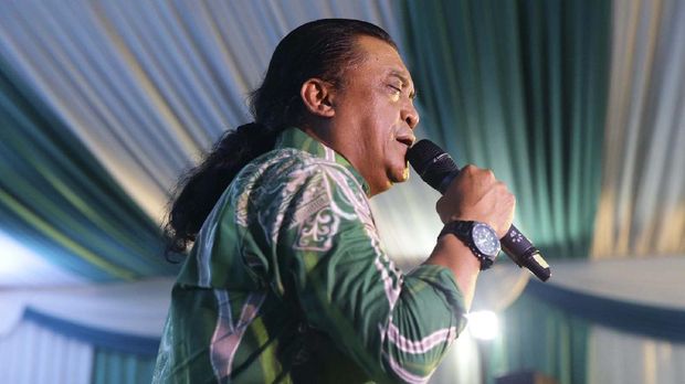 THE GODFATHER OF BROKEN HEART DIDI KEMPOT. (Detikcom/Grandyos Zafna)