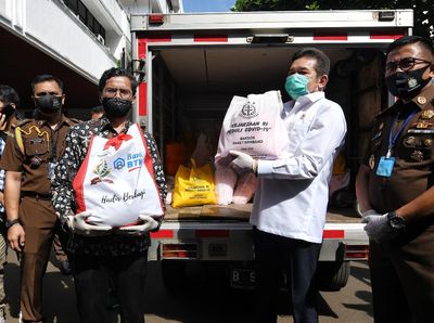 Ringankan Beban Masyarakat Terdampak COVID-19