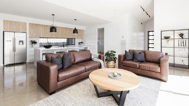 Sofa kulit modern