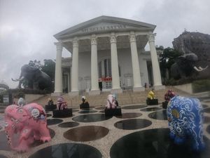 Bukan Kebun Binatang, Ini Adalah Museum Satwa di Kota Batu