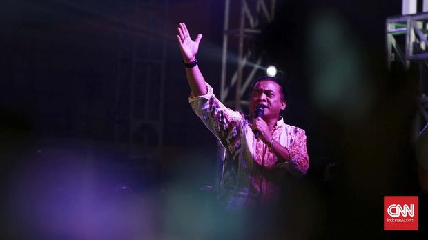 THE GODFATHER OF BROKEN HEART DIDI KEMPOT. (CNNIndonesia/Andry Novelino)