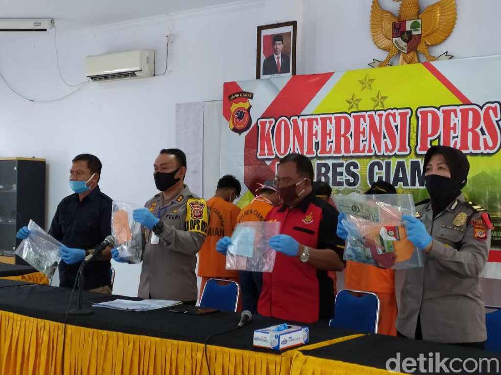 Polisi Ciamis Ringkus Komplotan Pencuri Spesialis Hewan Ternak Polisi Ciamis Ringkus Komplotan Pencuri Spesialis Hewan Ternak