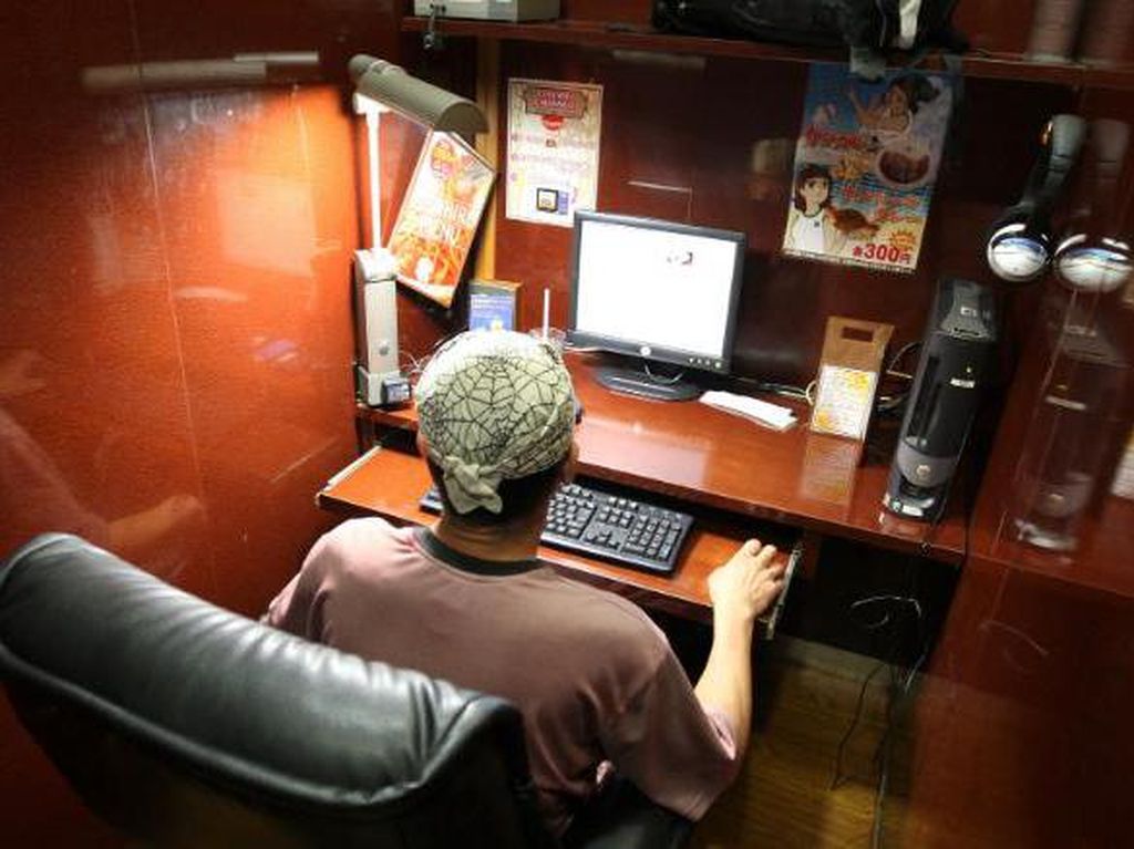 Sisi Gelap Jepang, Ribuan Orang Terpaksa Tinggal di Warnet Sisi Gelap Jepang, Ribuan Orang Terpaksa Tinggal di Warnet