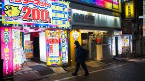 Sisi Gelap Masalah Tokyo Dalam Deretan Foto