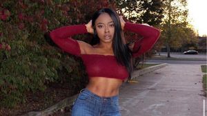 Foto: Perawat Resign Pilih Jadi Model, Hasilkan Rp 3 Miliar Per Tahun
