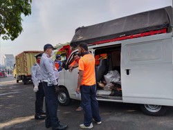 Tipu-tipu Baru Pemudik Masuk Molen Truk Tetap Kena Ciduk