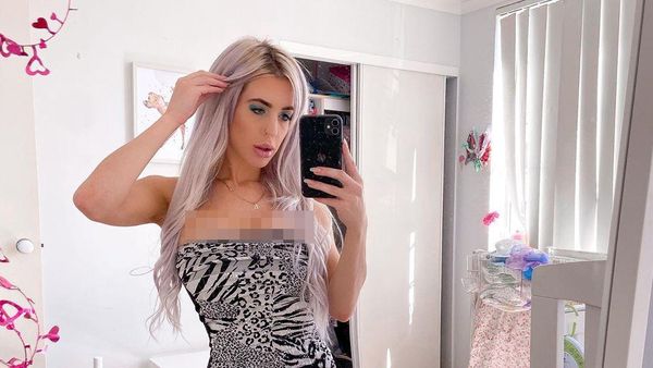 Foto: Influencer Seksi yang Nangis karena Mengaku Tidak Punya Talenta