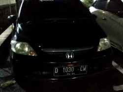 Ini Mobil yang Dipakai Youtuber Ferdian Paleka Bagi-bagi Makanan Sampah