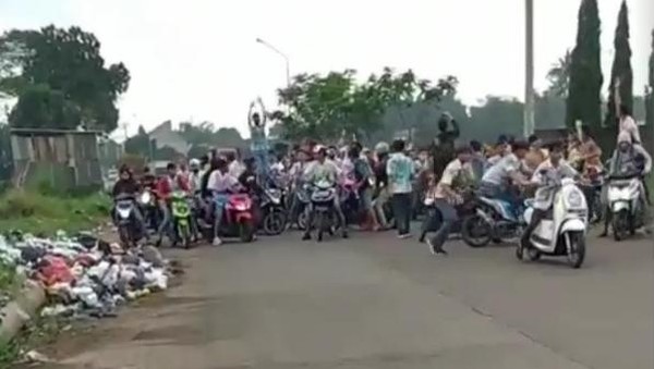 Konvoi SMA Bandung Konvoi SMA Bandung