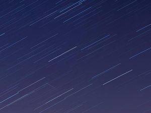 Hujan Meteor Ursid Desember 2024: Waktu dan Cara Menyaksikan Hujan Meteor Ursid Desember 2024: Waktu dan Cara Menyaksikan