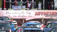 Unik! Resepsi Pernikahan di Jerman Digelar Via Drive In