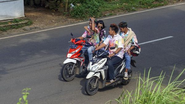 Bandel! Pelajar Ini Masih Nekat Konvoi Kelulusan