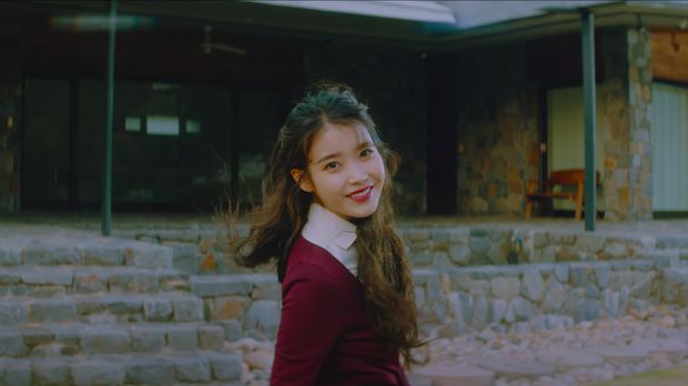 IU atau Lee Ji-eun