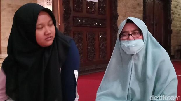 Istri Didi Kempot, Saputri