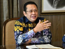 Apresiasi Dokter Muda, Ketua MPR Dorong Pemerintah Beri Beasiswa