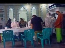 Ratusan Jemaah di Sidoarjo Rapid Test Usai Salat Tarawih, 6 Reaktif