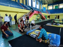 Pemudik dari Bali Mulai Manfaatkan Fasilitas Isolasi GOR Tawangalun