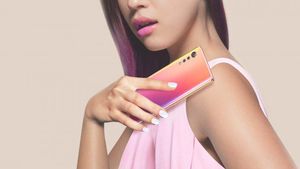 Warna-warni Si Cantik LG Velvet