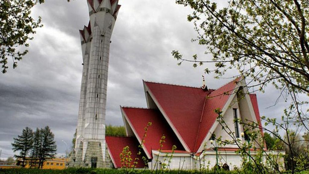 Masjid Unik Ini Jadi Saksi Penyebaran Islam di Negeri Beruang Merah