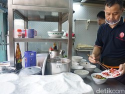 Sudah Ada Sejak 1962, Bakmi Aboen Tetap Hits di Pasar Baru
