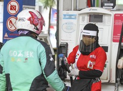 Orang Miskin Baru Bakal Banjiri RI, Turunkan Harga BBM!