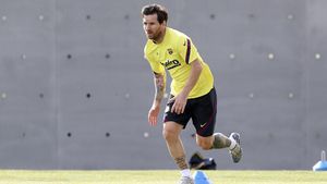 Potret Messi dkk Kembali Menggiring Bola di Latihan Barcelona