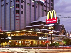 Kisah Cinta hingga Haru, Sejuta Pengalaman Netizen di McDonalds Sarinah