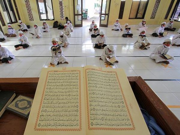 Peran Pesantren di Era Milenial