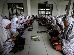 Imbau Pemerintah Tak Buru-buru Buka Pesantren, Ini Saran Muhammadiyah