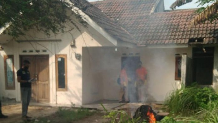 Polisi Bongkar Kuburan di Rumah Penganiaya Istri di Bogor Pagi Ini