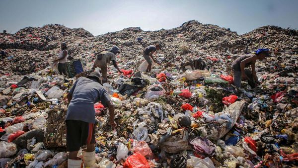 Volume Sampah Meningkat saat PSBB di Kota Tangerang