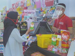 Bantuan untuk Lansia dari Heinz ABC saat Pandemi COVID-19