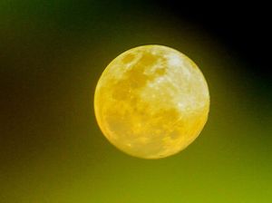 Serba-serbi Fenomena Bulan Purnama Tanggal 23 Mei 2024