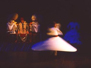 Ini Makna di Balik Tarian Sufi yang Melegenda