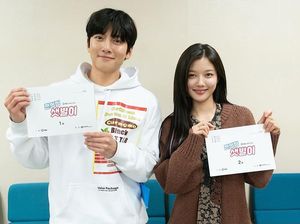 Kim Yoo Jung Bikin Kesal Ji Chang Wook di Teaser Drama Backstreet Rookie
