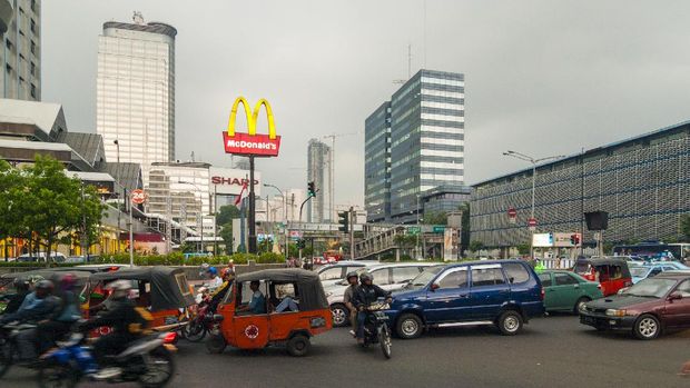 McDonald's Sarinah berada di lokasi strategis