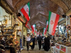 Otoritas Iran Perkirakan 25 Juta Warganya Terinfeksi Covid-19