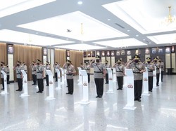 Kapolri Pimpin Sertijab Irwasum, Kabaintelkam dan 9 Kapolda