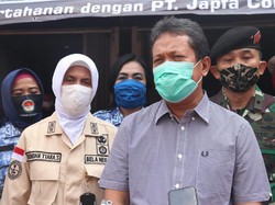 Kemenhan Salurkan 2.500 Paket Bantuan Makanan Cepat Saji ke Tenaga Medis