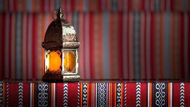 Muslims prayer at home