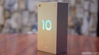 Unboxing Mi 10, Ponsel Xiaomi Termahal di Indonesia