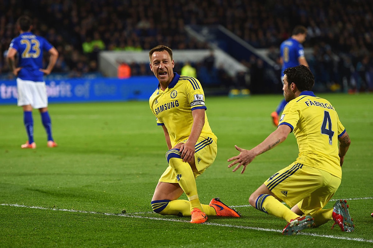 John Terry dan Cesc Fabregas semasa bermain bareng di Chelsea (Getty Images/Michael Regan)
