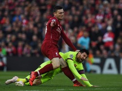 Sesal Robertson Pernah Tidak Sopan pada Messi
