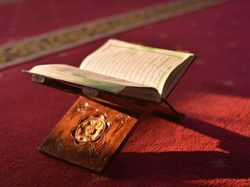 Isi Kandungan Surah Ali Imran Ayat 190, Rasulullah pun sampai Menangis