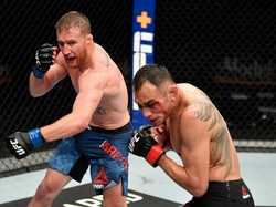 Hasil UFC 249: Justin Gaethje Taklukkan Tony Ferguson